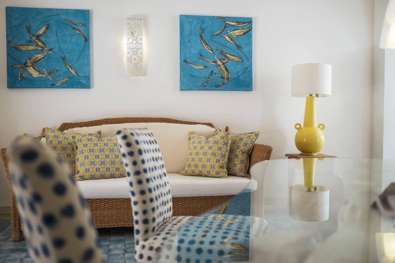 La Suera San Pantaleo Hotel Ngoại thất bức ảnh