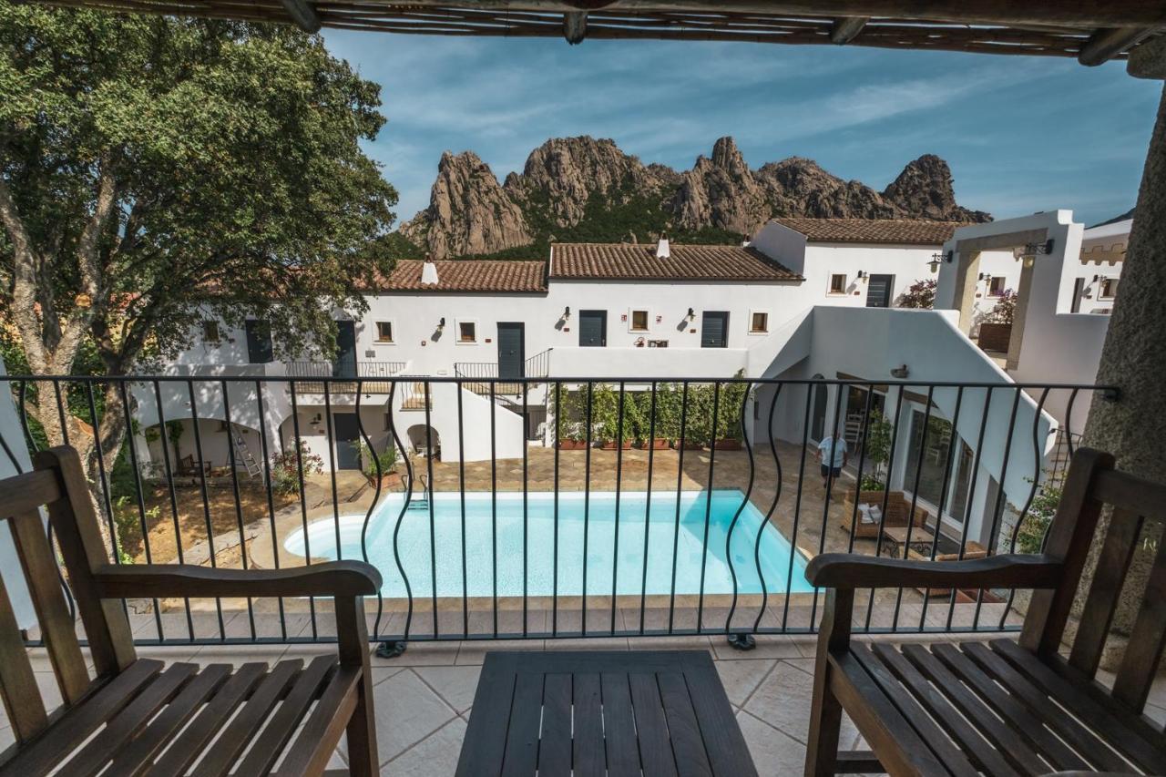La Suera San Pantaleo Hotel Ngoại thất bức ảnh