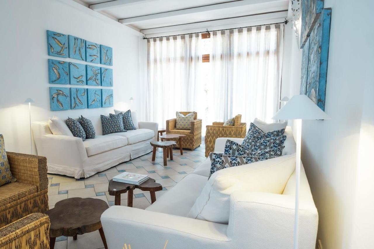 La Suera San Pantaleo Hotel Ngoại thất bức ảnh