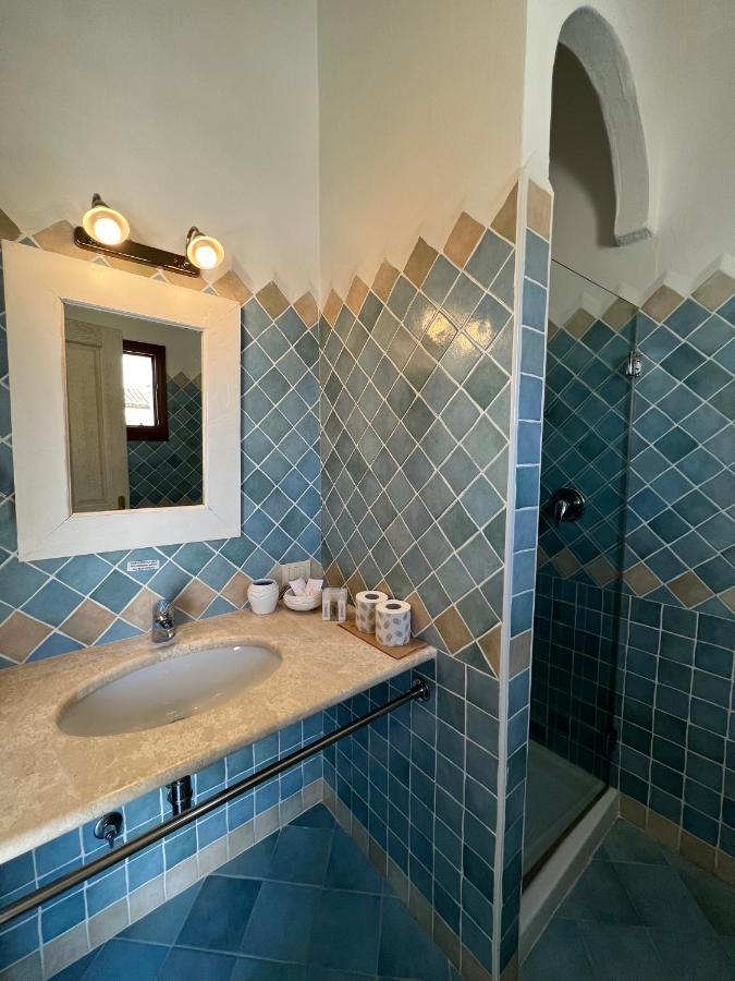 La Suera San Pantaleo Hotel Ngoại thất bức ảnh