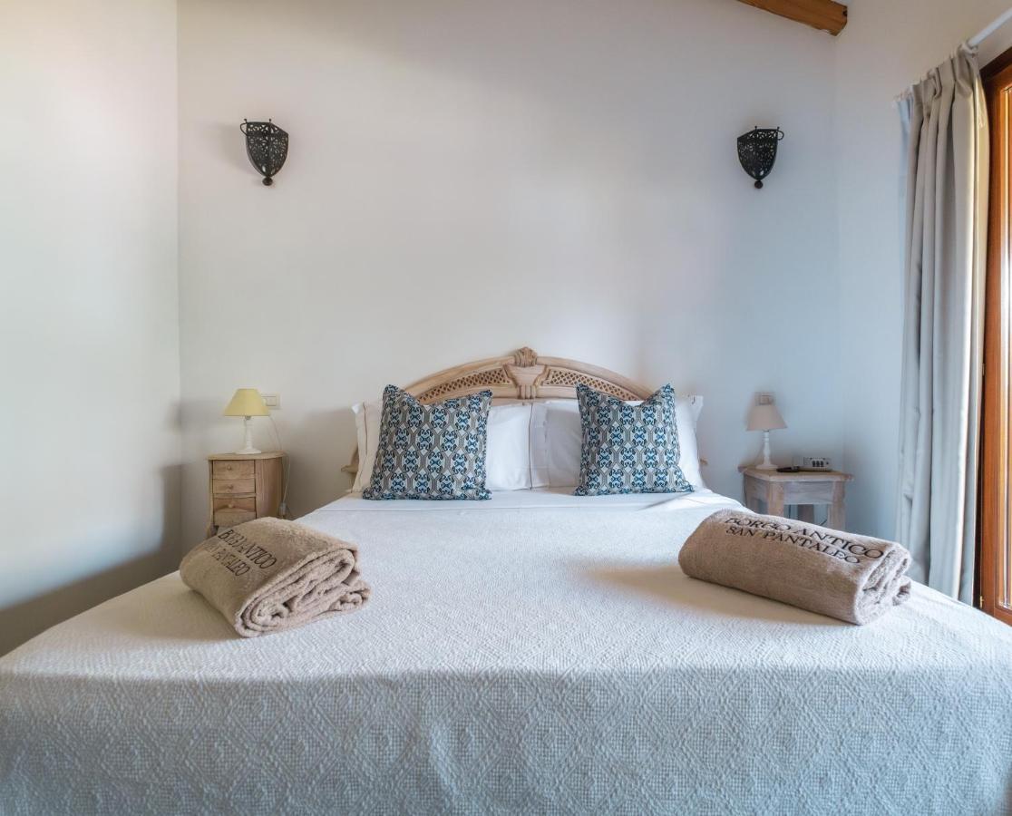 La Suera San Pantaleo Hotel Ngoại thất bức ảnh