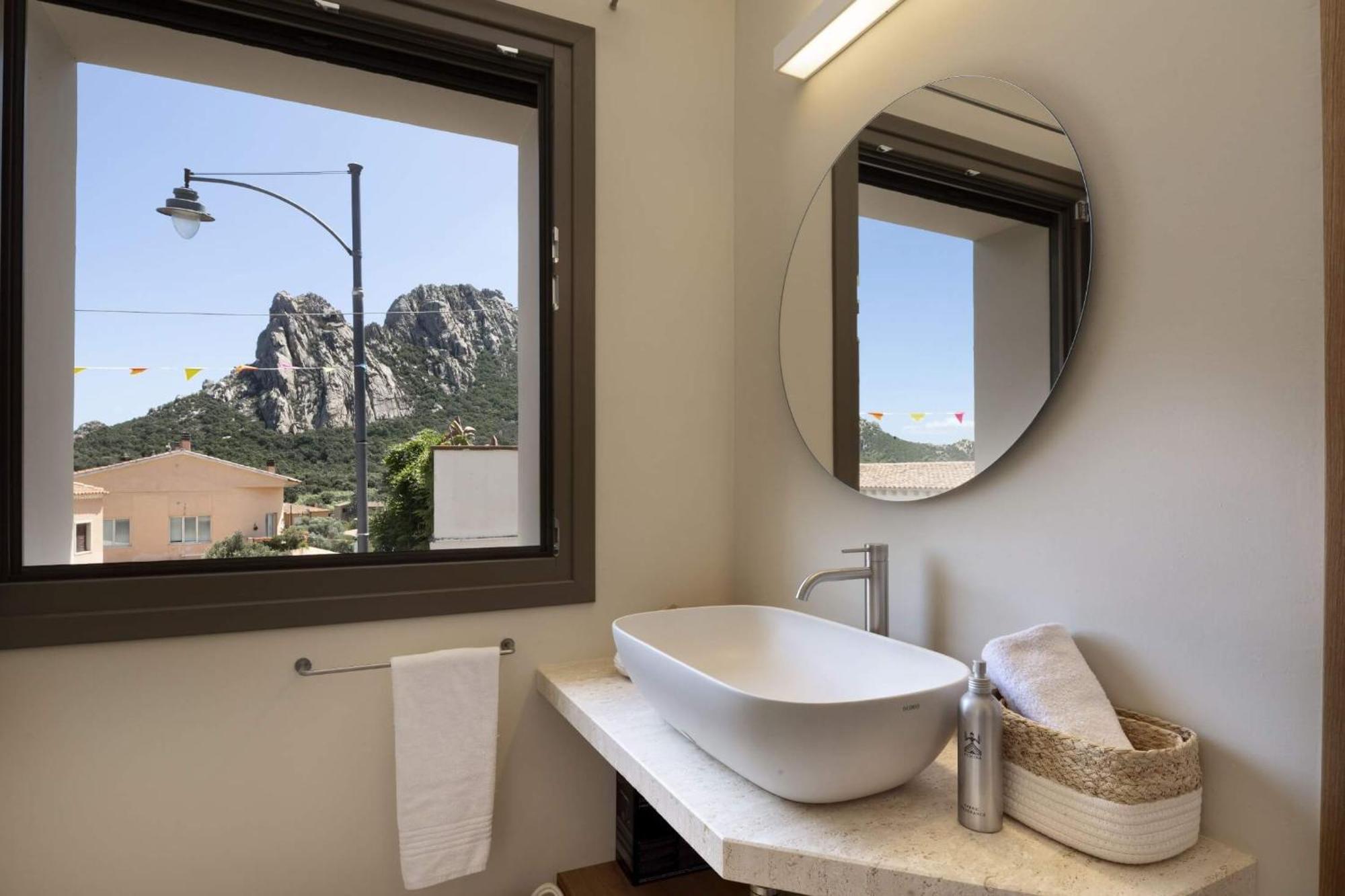 La Suera San Pantaleo Hotel Ngoại thất bức ảnh